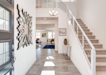 Flying-Nell-Court-02