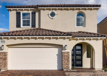 Flying-Nell-Court-06